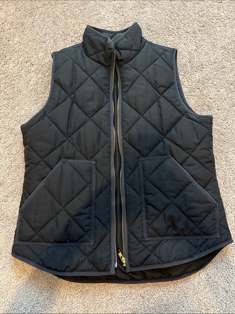 J Crew Mercantile Black Quilted Zip-Front Vest - Size Medium